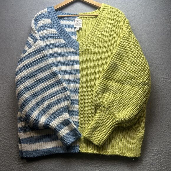 Cinq a Sept Tous Les Jours Sweater Womens Small Blue Green Indie V Neck‎ Grunge - Picture 11 of 11